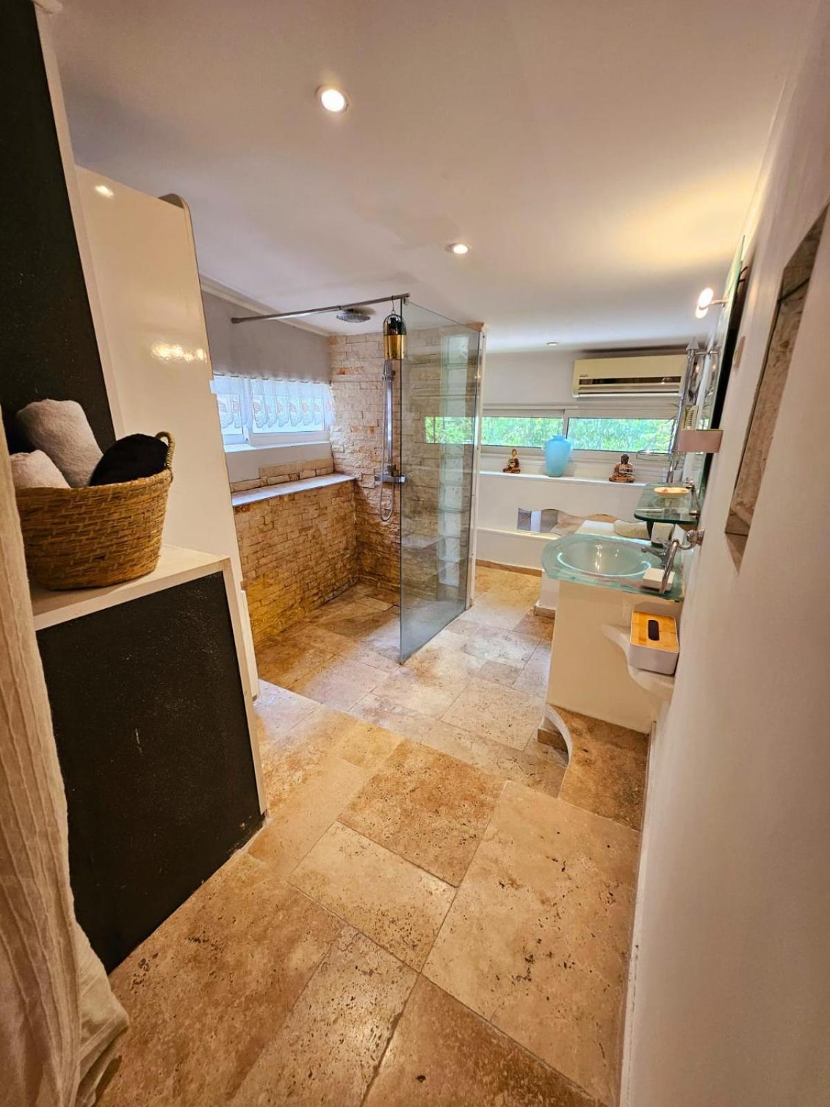 קוטיניאק Suites Coupo Santo Et Lou Peiro מראה חיצוני תמונה