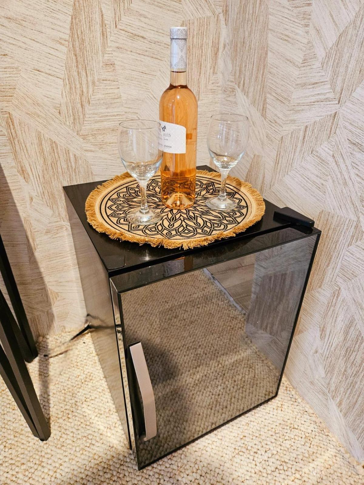 קוטיניאק Suites Coupo Santo Et Lou Peiro מראה חיצוני תמונה